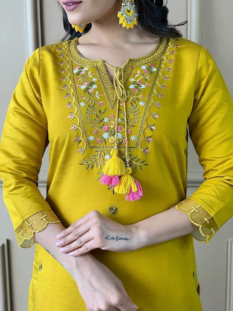 22KBD01 Kurta Pants Sets