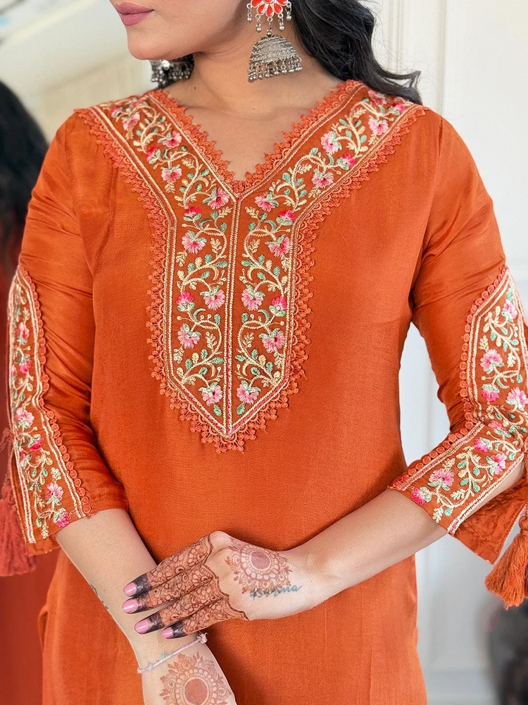 44KBD05-642-ORANGE Women Kurta Set With Dupatta