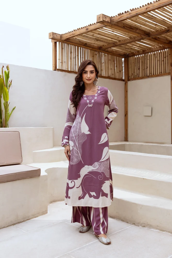 62CS16-HATHI MAUVE