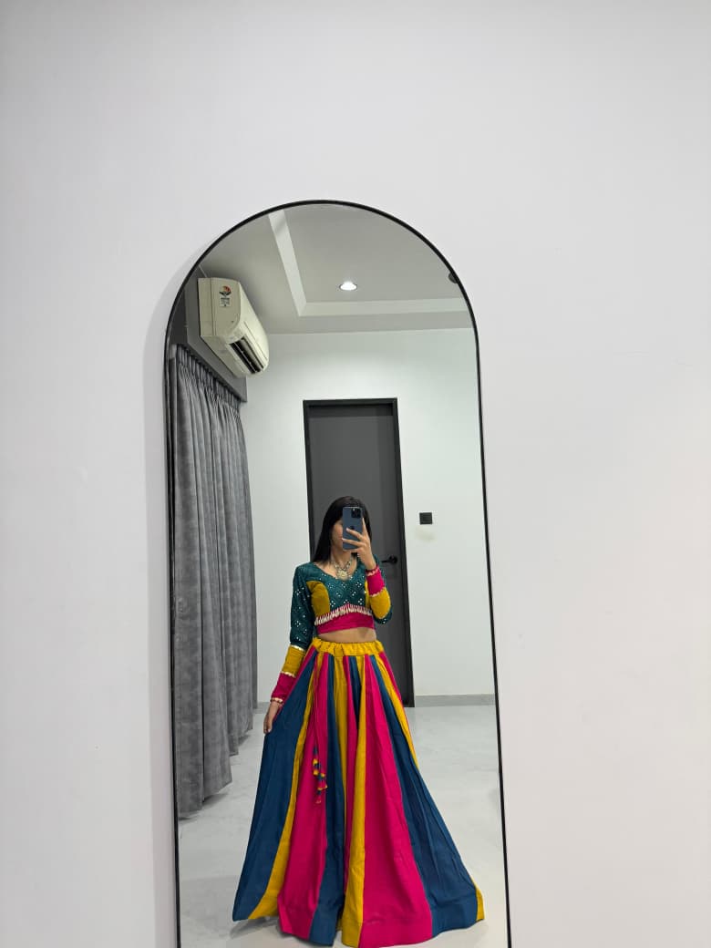Trendy Navratri Outfit     Lehenga Choli