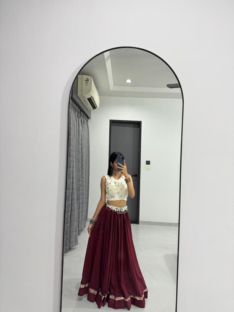 Trendy Navratri Outfit     Lehenga Choli